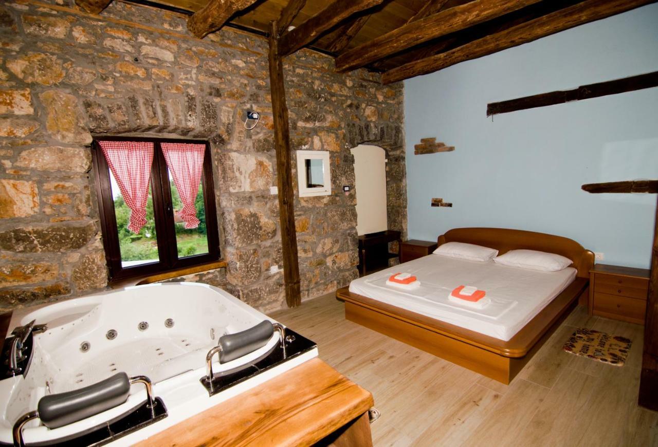 Casa Storia & Casa Antica Apartment Veprinac Bagian luar foto